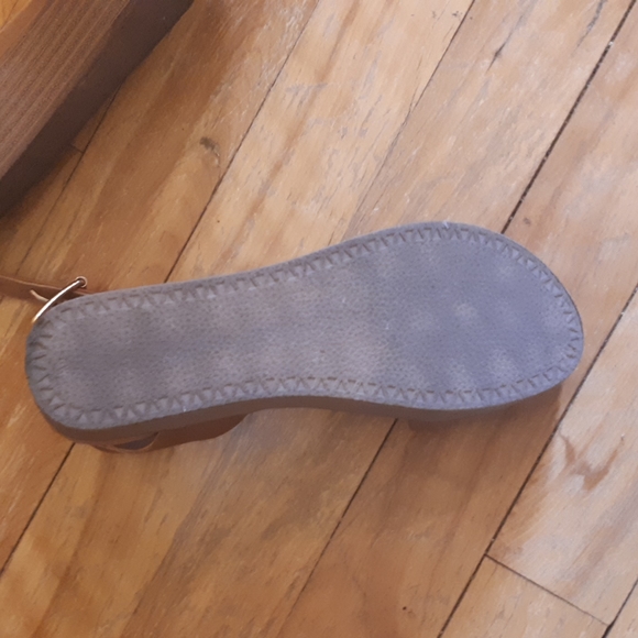 Brown Platform Sandal - Picture 4 of 4